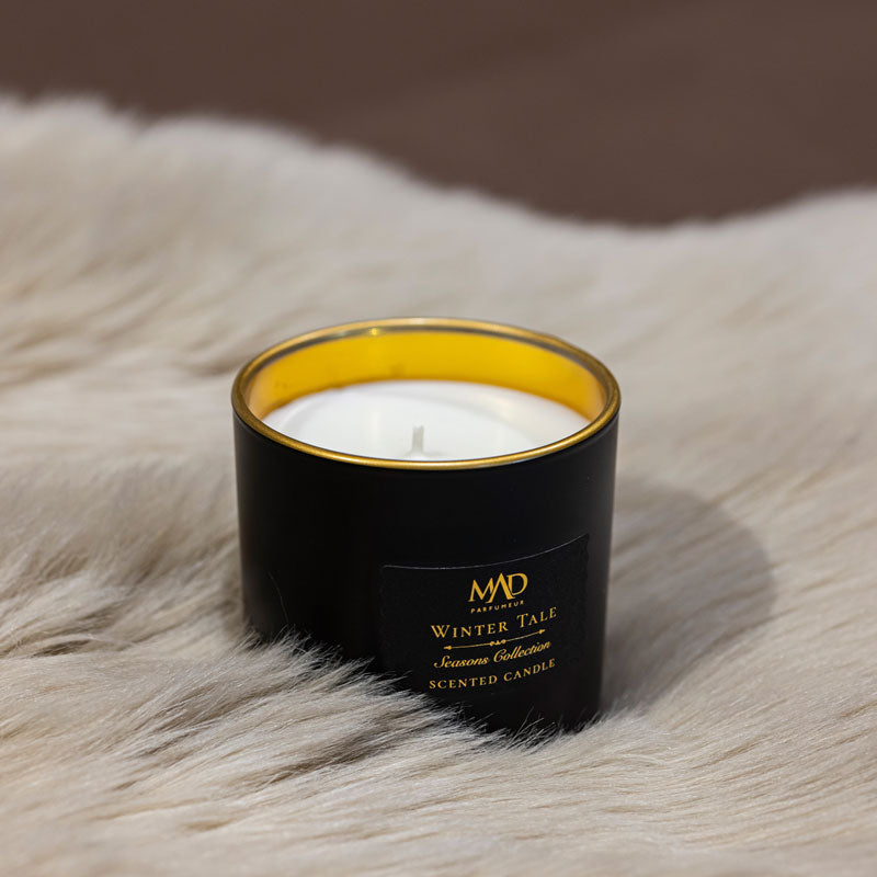 Mad Winter Tale Candle 200g